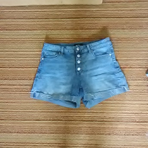 High Waisted Jean Shorts - Picture 1 of 2